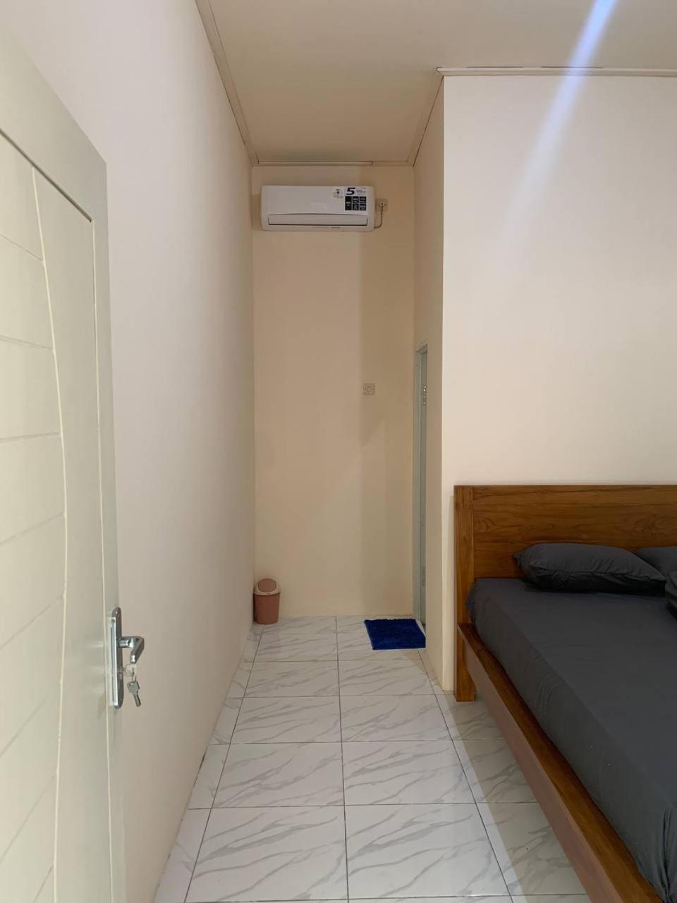 Dikky Guest House Near Bangsal And Sira Pemenang Exterior foto